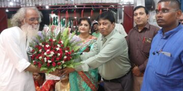 Araria – नानु बाबा के जन्मदिन पर हजारों भक्तों ने काली मंदिर पहुंच बाबा के दीर्घायु जीवन की मां से कामना