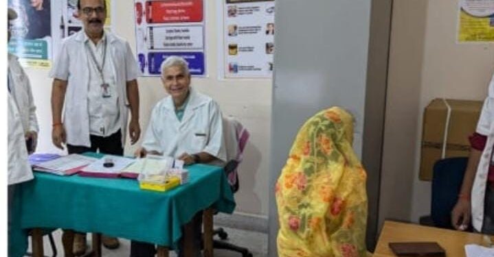 बगहा अनुमंडल अस्पताल में एड्स संक्रमित महिला ने दिया स्वस्थ बच्चे को जन्म