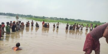 कुशेश्वरस्थान : उजुआ गांव के चौर में नाव पलटने से एक 12 वर्षीय किशोरी की डुबने से मौत।