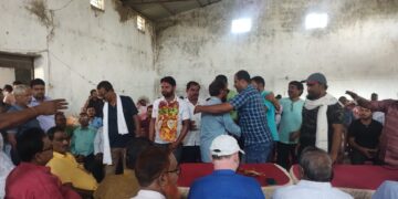 पलासी प्रखंड में जनवितरण प्रणाली दुकानदार संघअध्यक्ष एवं सचिव का चयन किया गया है 