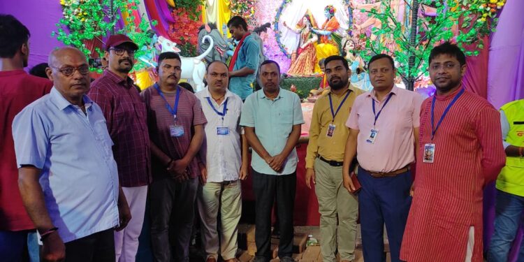 विजुअल आर्ट फाउंडेशन की ओर से तेघरा के कृष्ण जन्मोत्सव पूजा समितियों को किया आमंत्रित