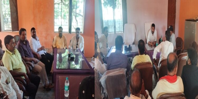 कुर्साकांटा में बाढ़ प्रभावित पंचायत में बाढ़ सहायता राशि भेजे जाने व परिमार्जन के नाम पर हो रहे लुट को लेकर चर्चा