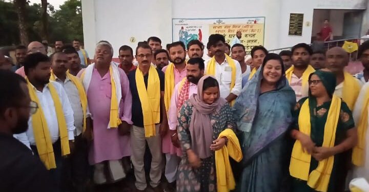 पलासी जन सुराज पार्टी के प्रखंड कमिटी का हुआ गठन 