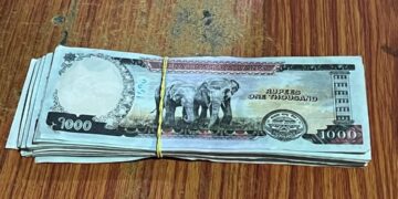 जोगबनी – नेपाल के सीमावर्ती इलाके में छापेमारी, लाखों रुपए के नकली नोट बरामद