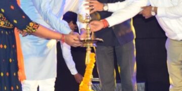 किशनगंज – माता गुजरी मेमोरियल मेडिकल कॉलेज के सभागार में उर्वशी का का किया गया मंचन