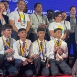 नई दिल्ली – भारत मंडपम में किया गया रोबोटिक्स फॉर गुड यूथ चैलेंज इंडिया का आयोजन