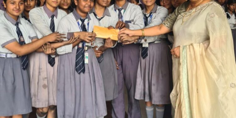 जोगबनी : दीपावली के शुभ अवसर पर रंगोली प्रतियोगिता का आयोजन 