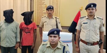 अररिया – नरपतगंज पुलिस ने शराब तस्करों के खिलाफ बड़ी कार्रवाई की, 5660 लीटर अंग्रेजी शराब और दो शराब तस्कर गिरफ्तार