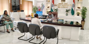 बिहार -शिकायतों और समस्याओं का होगा त्वरित समाधान – किशनगंज डीएम ने की सुनवाई