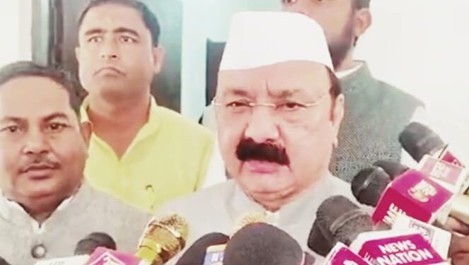 अमेठी, यूपी -निर्वाचन आयोग जैसी संवैधानिक संस्था निष्पक्ष रूप से काम नहीं कर रही है : सांसद