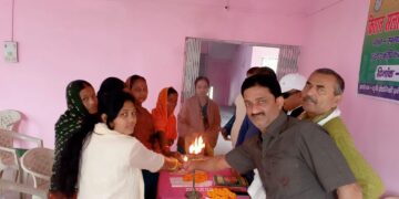 कृषक जागरूकता कार्यक्रम किसान चौपाल को लेकर बैठक