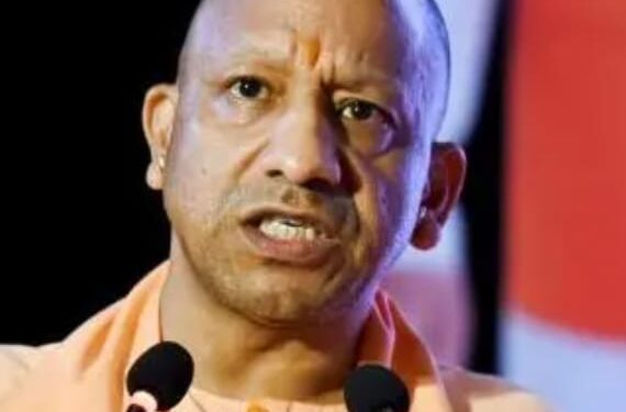 लखनऊ -पिछले दिनों मुख्यमंत्री योगी आदित्यनाथ की अध्यक्षता में हुई कैबिनेट बैठक में नए पुलिस महानिदेशक के चयन की नई प्रक्रिया के प्रस्ताव को दी गई मंज़ूरी