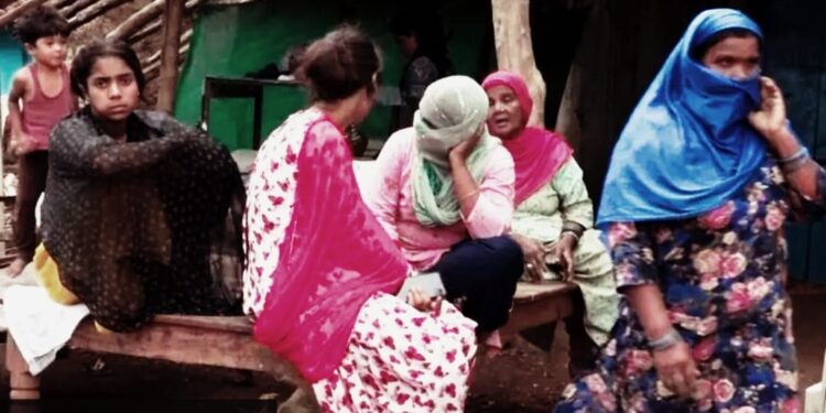 एक आम नागरिक के लिए घर बनाना कई सालों की मेहनत, सपनों और महत्वाकांक्षाओं का नतीजा होता है.”