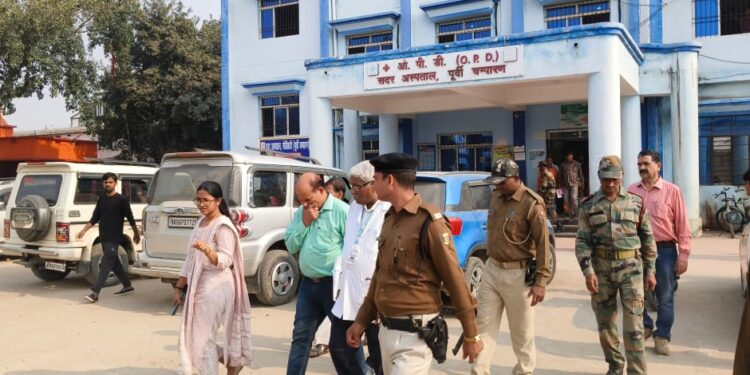 अनुमंडल पदाधिकारी ने सदर अस्पताल मोतिहारी का किया औचक निरीक्षण