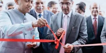 सारण – एकमा में अज्ञात अपराधियों ने कपड़ा व्यवसायी को मारी गोली, दो लाख नकदी लूटी