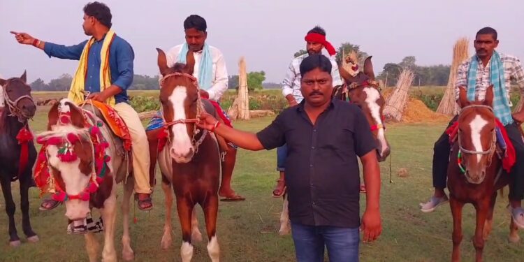 अररिया/भरगामा – प्रथम, द्वितीय व तृतीय स्थान पाने वाले घुड़सवार पुरस्कृत