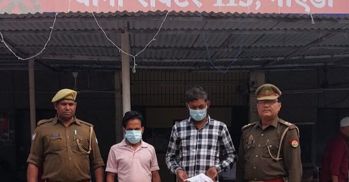 नोएडा – थाना सेक्टर-113 पुलिस द्वारा गैंगस्टर एक्ट में वांछित 02 अभियुक्त गिरफ्तार, कब्जे से एक अवैध तमंचा मय 01 जिन्दा कारतूस बरामद