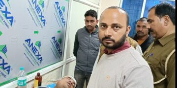ब्रेकिंग न्यूज़ : अपराधियों से मुठभेड़ के क्रम में सिमराहा थाना के अपर थानाध्यक्ष हुए माॅबलीचिंग का शिकार चिकित्सक ने किया रेफर