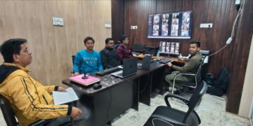 जिला नियंत्रण कक्ष की मदद से प्रमुख स्वास्थ्य संस्थानों की हो रही निगरानी