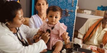 ठंड के मौसम में छोटे बच्चों की सेहत का रखें समुचित ध्यान