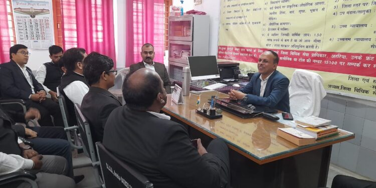 डीएलएसए : राष्ट्रीय लोक अदालत को सफल बनाने के संबंध में न्यायिक पदाधिकारियों की बैठक, अधिकाधिक मामले निपटाये जाएंगे