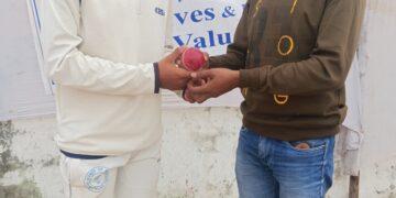 Araria – स्थानीय अररिया कॉलेज स्टेडियम मे 34वाँ भागीरथी गंगा जिला क्रिकेट लीग ( कॉनसम ट्रॉफी ) का 28 वाँ मैच इंडस स्पॉटिंग क्लब बि और नरपतगंज क्रिकेट क्लब के बीच खेला गया