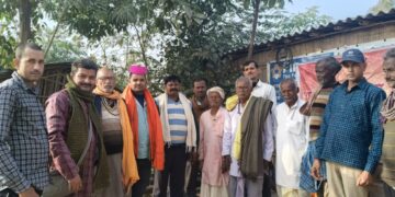 भाजपा कार्यकर्ताओं ने मंडल अध्यक्ष घनश्याम चौधरी को किया सम्मानित।