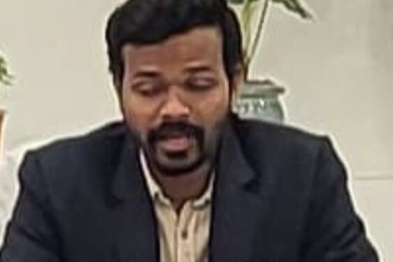 समीक्षा – खाद्यान्न वितरण में किशनगंज को अव्वल जिला बनाने का डीएम ने रखा लक्षय