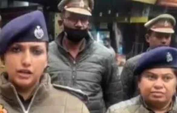 होटल में चार बहनें और मां की हत्या का दूसरा दिन…