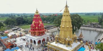 Araria – सुन्दर नाथ धाम में मुख्यमंत्री के हेलीकॉप्टर लैंडिंग के लिये हेलीपैड निर्माण स्थल का निरीक्षण किया।