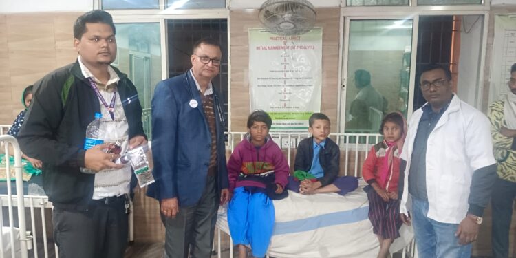 दवा खाने के बाद उल्टी या चक्कर आने पर घबराए नहीं यह फाइलेरिया परजीवी के मरने का है एक शुभ संकेत है