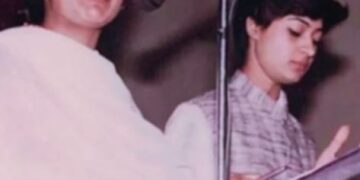 नई दिल्ली -कांग्रेस नेता अलका लांबा ने एक्स पर शेयर किया दिल्ली की प्रस्तावित मुख्यमंत्री रेखा गुप्ता के साथ छात्र राजनीति के पदाधिकारी के रूप में शपथ लेते हुए दोनों की तस्वीर