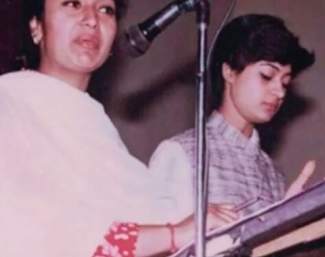 नई दिल्ली -कांग्रेस नेता अलका लांबा ने एक्स पर शेयर किया दिल्ली की प्रस्तावित मुख्यमंत्री रेखा गुप्ता के साथ छात्र राजनीति के पदाधिकारी के रूप में शपथ लेते हुए दोनों की तस्वीर