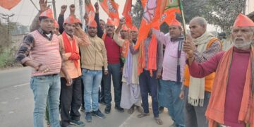 रानीगंज – भाजपा गीतवास मंडल ने जीत का जश्न मनाया, कार्यकर्ताओं ने बांटी मिठाइयाँ