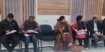 पुनर्वास केंद में गंभीर रूप से अति कुपोषित बच्चों के एडमिशन की स्थिति बहुत कम होने के कारण सभी बाल विकास परियोजना पदाधिकारी को गंभीर रूप से अतिकुपोषित बच्चों को पोषण पुनर्वास केंद में एडमिट कराने का डीएम ने दिया निदेश