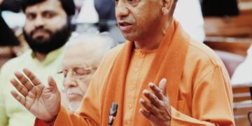 लखनऊ -अखिलेश चुपचाप महाकुंभ में डुबकी लगाकर चले आए, विरोध करना तो इनकी मजबूरी है: मुख्यमंत्री योगी आदित्यनाथ