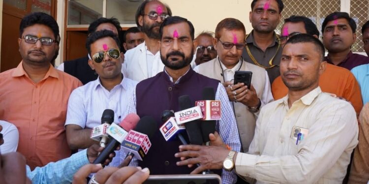 सुरापुर, जौनपुर – भदोही, जौनपुर, आजमगढ़ और सुलतानपुर के पत्रकारों ने लिया क्रातिकारी पत्रकार परिषद के महासम्मेलन में भाग