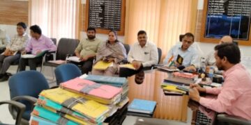 किशनगंज, बिहार -विकास कार्यक्रमों की मार्च 2025 क्या स्थिति है:डीएम