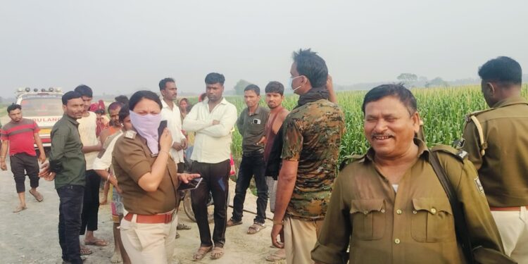 अररिया – 12 मार्च से गायब युवक की लाश गेहूं के खेत से बरामद, परिजनों ने जतायी हत्या की आशंका।