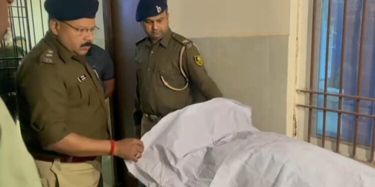 अररिया – छापामारी के दौरान फुलकाहा थाना के SI की हुई संदेह हास्यपद स्थिति में मौत