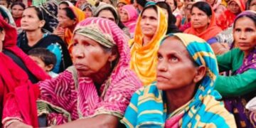 किशनगंज, बिहार – महिला संवाद कार्यक्रम में महिलाओं ने बढ़-चढ़कर लिया भाग