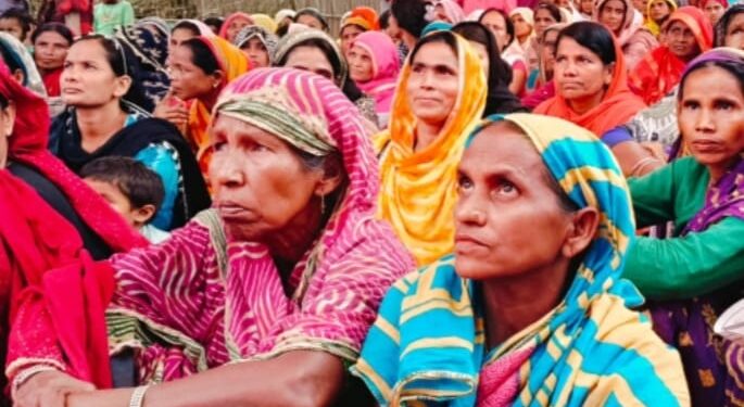 किशनगंज, बिहार – महिला संवाद कार्यक्रम में महिलाओं ने बढ़-चढ़कर लिया भाग