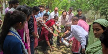 विश्व पृथ्वी दिवस पर विविध कार्यक्रम आयोजित