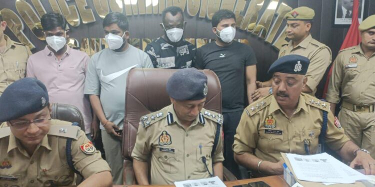 नैनीताल बैंक से 16 करोड़ रुपए की ठगी में विदेशी नागरिक गिरफ्तार, लाखों की मिली ड्रग्स