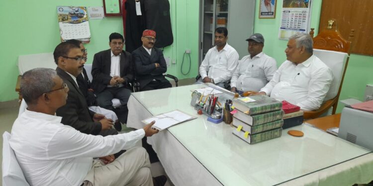 वादों के निपटारे के लिए मध्यस्थता का सहारा ले : फैमिली जज अविनाश कुमार