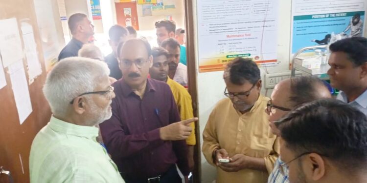 माननीय मंत्री, कला एवं संस्कृति विभाग, बिहार सरकार ने किया जेई/एईएस वार्ड का निरीक्षण