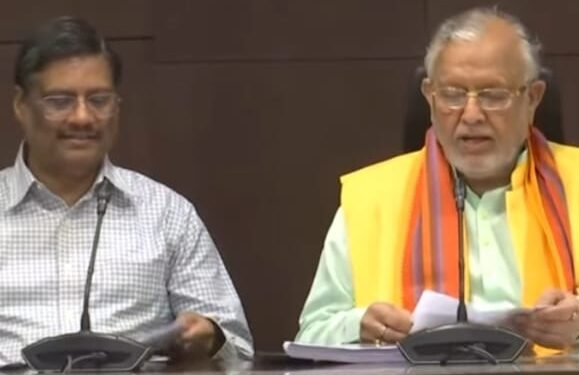 लखनऊ – किन सरकारी अधिकारियों और कर्मचारियों का होगा स्थानांतरण