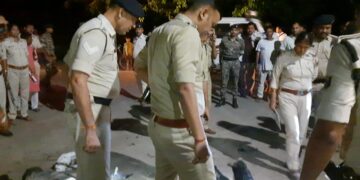 व्यवसायी भाईयों को बदमाशों ने मारी गोली; दो बदमाश हुए मॉब लिंचिंग का शिकार