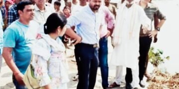 बिहार -बाढ़ पूर्व तैयारियों की समीक्षा, जिलाधिकारी विशाल राज ने अंचल क्षेत्र टेढ़ागाछ का किया व्यापक निरीक्षण
