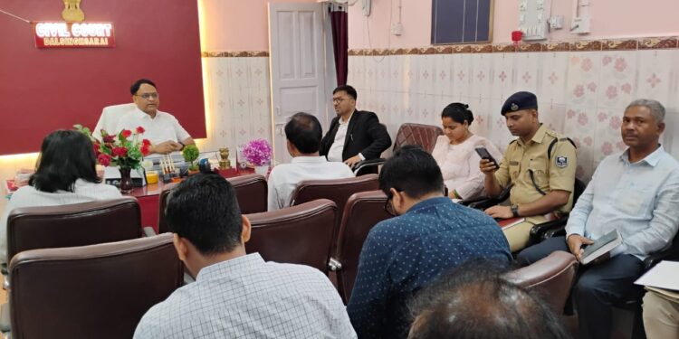 राष्ट्रीय लोक अदालत की सफलता को लेकर पदाधिकारियों के साथ की बैठक